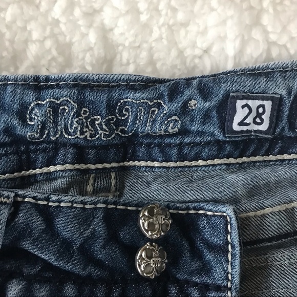 Miss Me (Modelo) Jeans - Size 28 - Picture 3 of 12